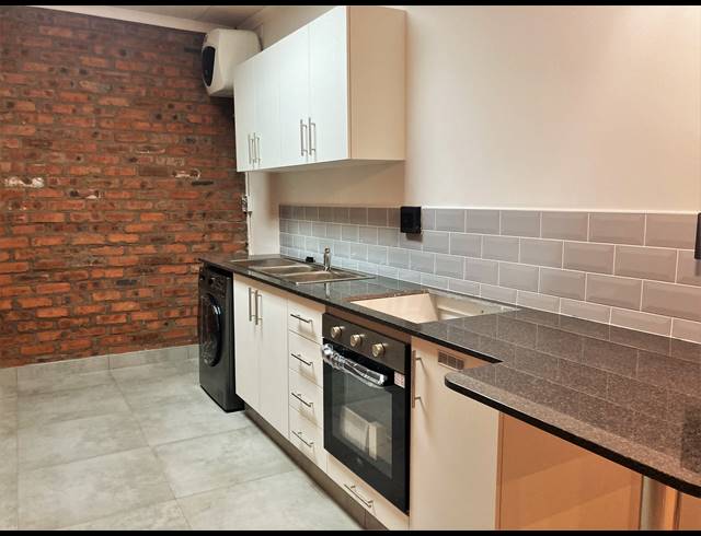 2 BEDROOM APARTMENT FOR SALE IN HILTON CENTRAL